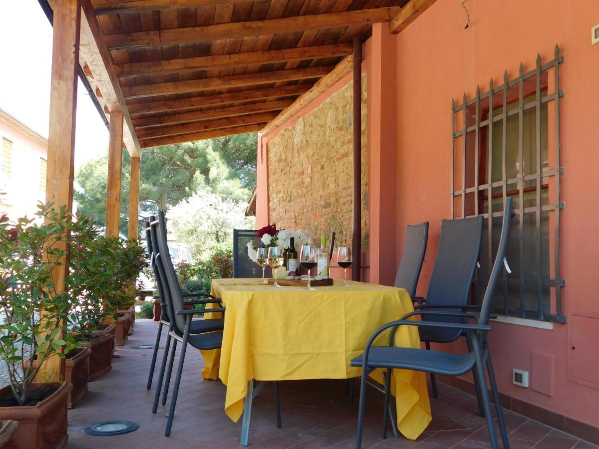 Agriturismo Terre Di Toscana Terricciola Eksteriør billede