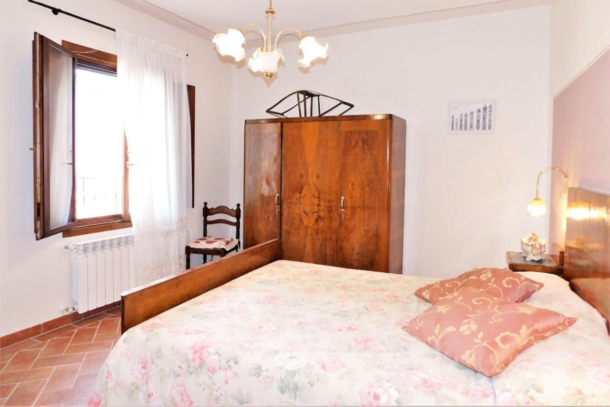 Agriturismo Terre Di Toscana Terricciola Eksteriør billede