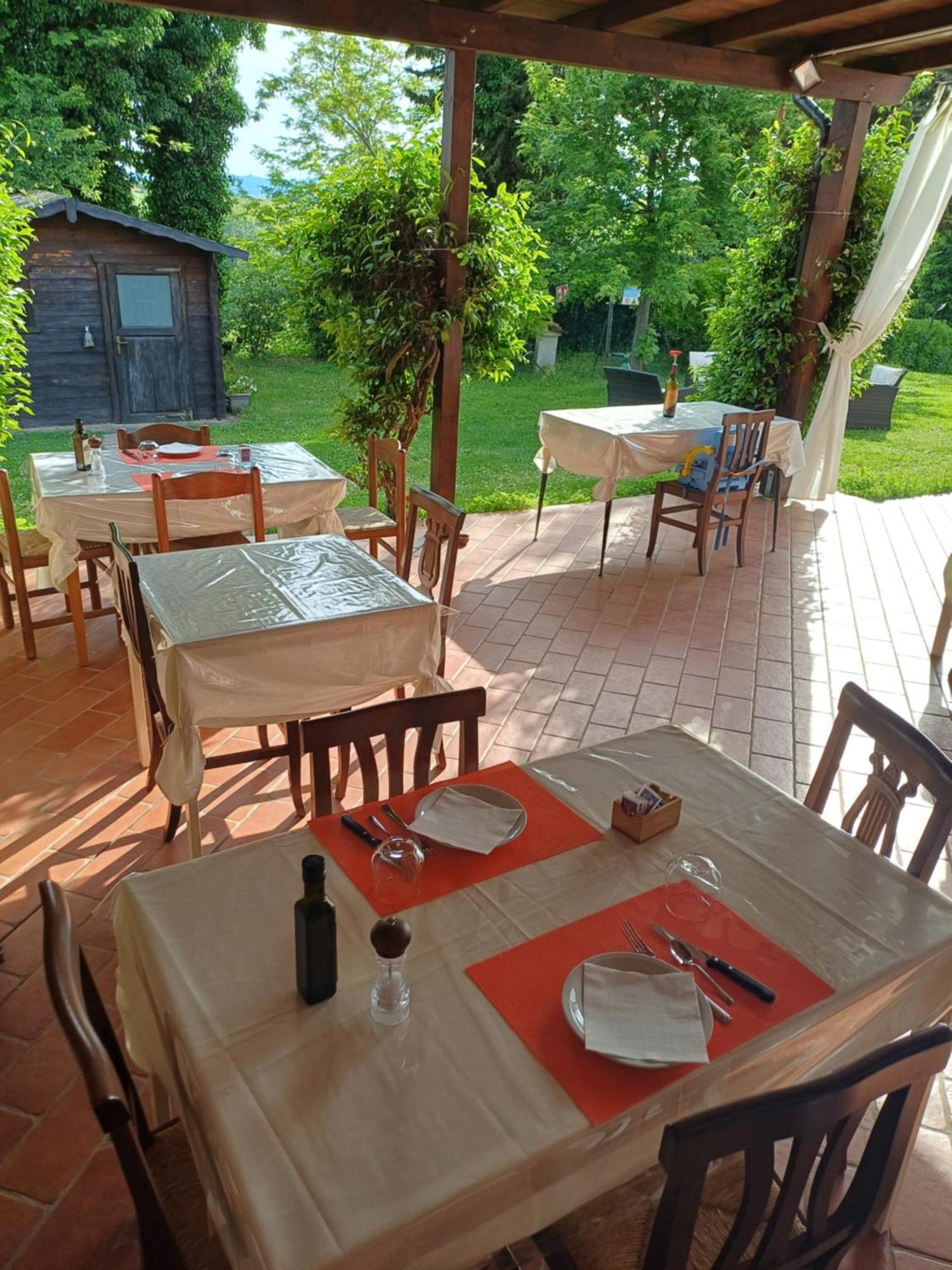 Agriturismo Terre Di Toscana Terricciola Eksteriør billede