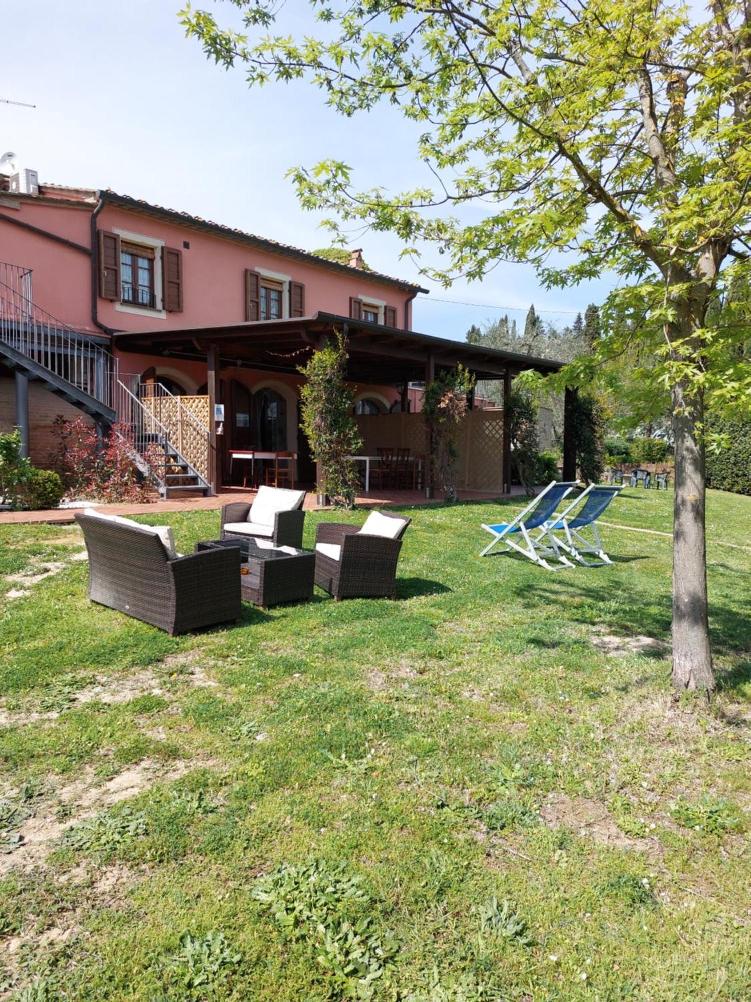 Agriturismo Terre Di Toscana Terricciola Eksteriør billede